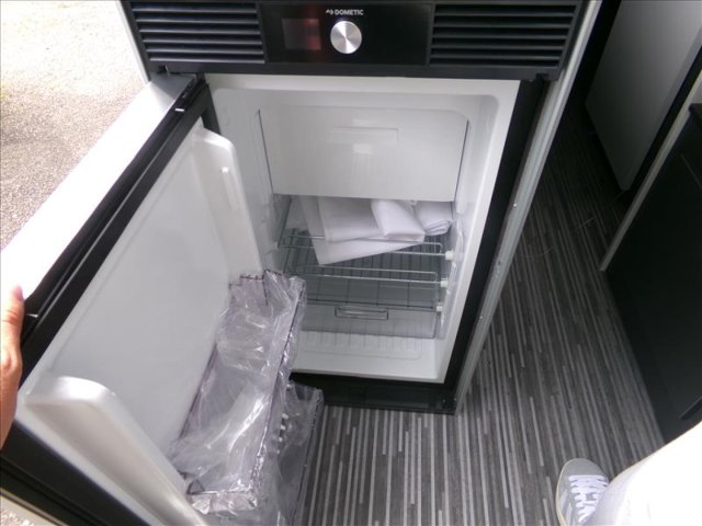 Mc Louis Menfys Van 4 S-Line 4C SLINE - Photo 9