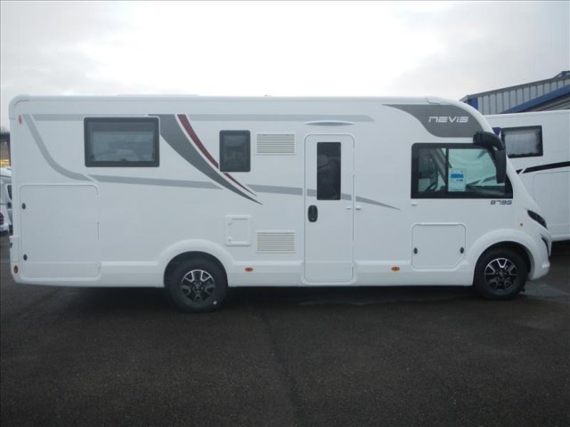 Mc Louis Nevis 879 - Photo 2