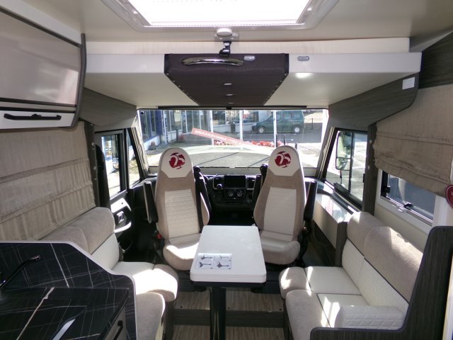 Mc Louis Nevis 881  25 EDITION - Photo 9