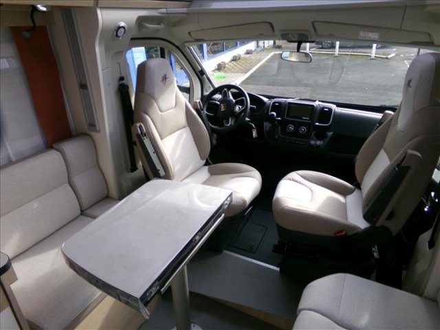 Rapido 686 F 686F - Photo 4