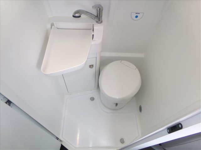 Volkswagen Grand California - Photo 7