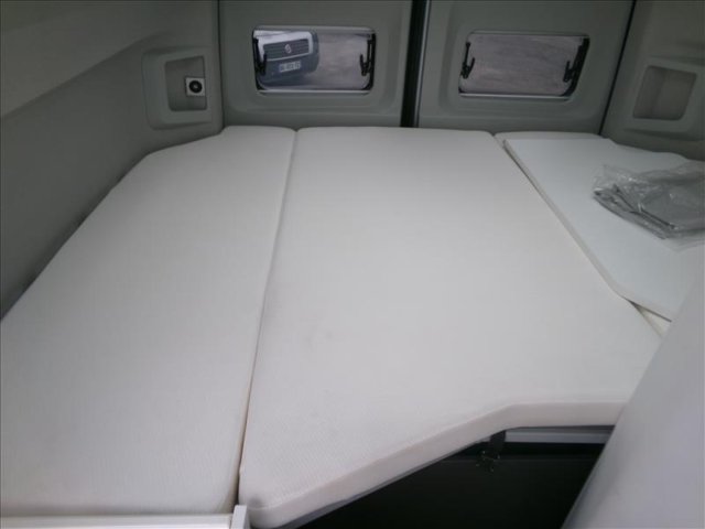 Volkswagen Grand California - Photo 8