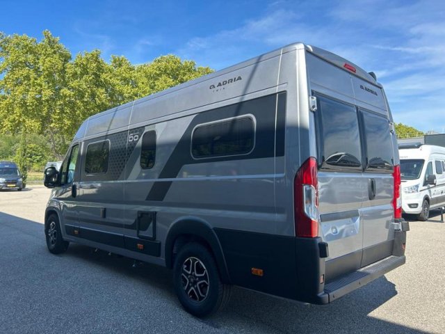 Adria Twin 640 SGX 60 Years - Photo 5