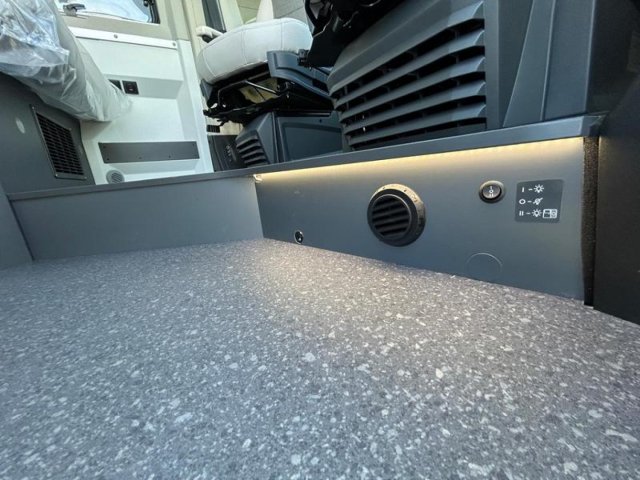 Adria Twin 640 SGX 60 Years - Photo 43