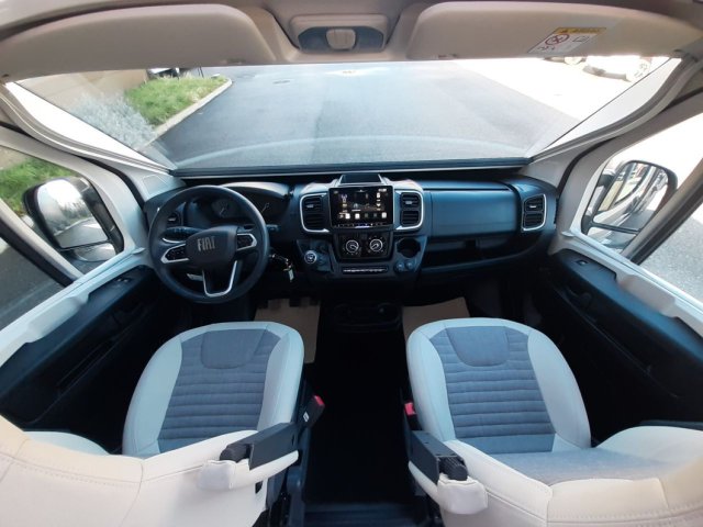 Adria Twin Supreme 640 SGX - Photo 12