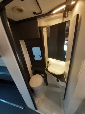 Adria Twin Supreme 640 SGX - Photo 28