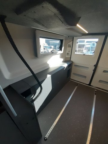 Adria Twin Supreme 640 SGX - Photo 32