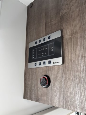 Benimar Tessoro 440 Up - Photo 12