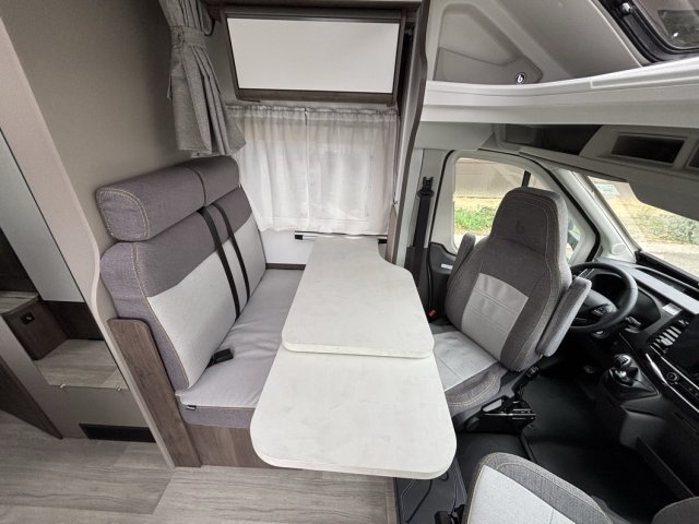 Benimar Tessoro 440 Up - Photo 16