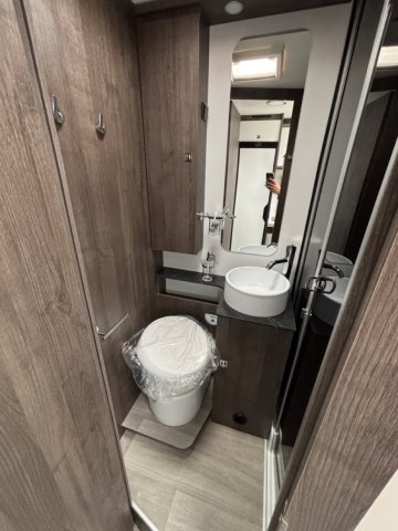 Benimar Tessoro 440 Up - Photo 38