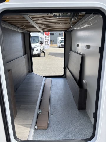 Benimar Tessoro 440 Up - Photo 48