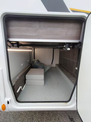 Benimar Tessoro 444 - Photo 11