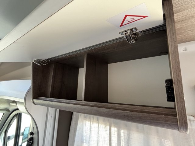 Benimar Tessoro 497 LIMITED - Photo 16