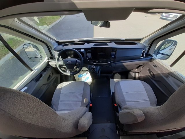 Benimar Yrteo 840 - Photo 14