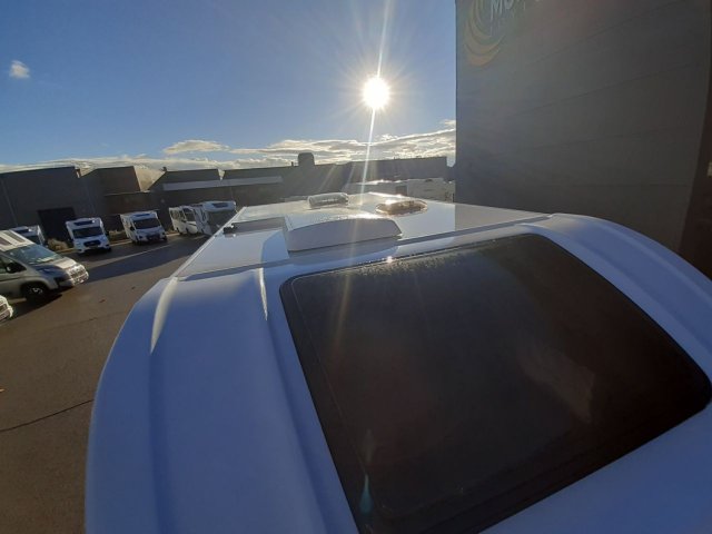 Benimar Yrteo 861 - Photo 10