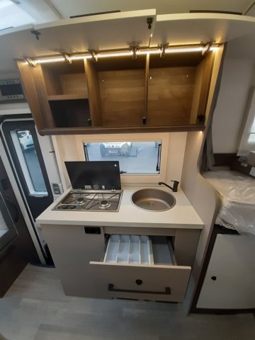 Benimar Yrteo 861 - Photo 27