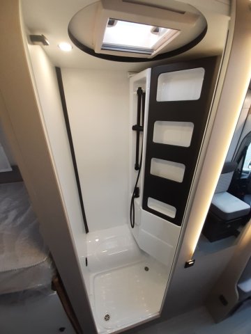 Benimar Yrteo 861 - Photo 31