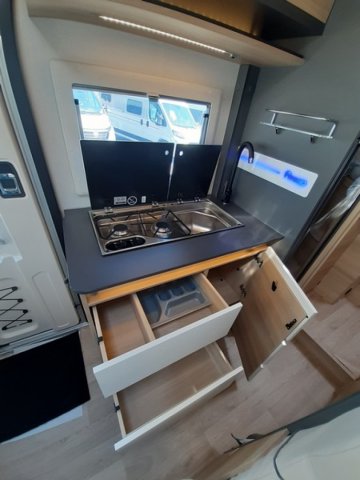 Itineo CJ 660 FAMILY COMPACT - Photo 21