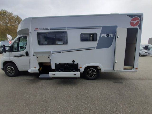 Pilote P 690 D Evidence - Photo 11