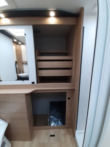 Pilote P 690 D Evidence - Photo 31