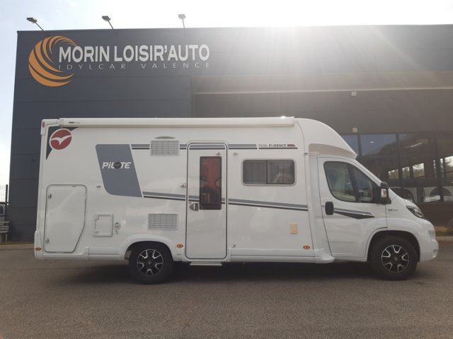 Pilote P 696 D Evidence P696D - Photo 2