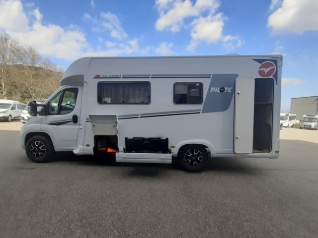 Pilote P 696 D Evidence P696D - Photo 12