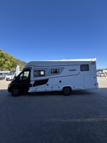 Pilote P 740 FGJ Evidence - Photo 6