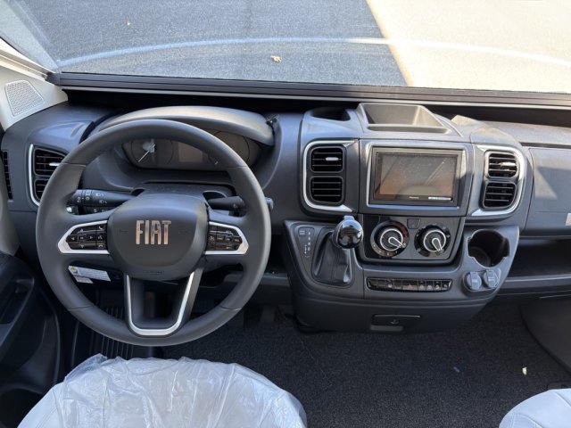 Pilote P 740 FGJ Evidence - Photo 9