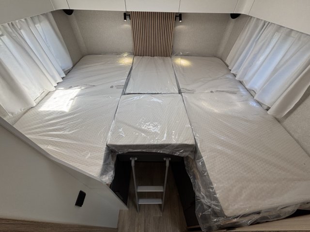 Pilote P 740 FGJ Evidence - Photo 34