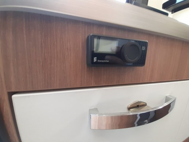 Pilote V 633 M V633 STANDARD - Photo 23