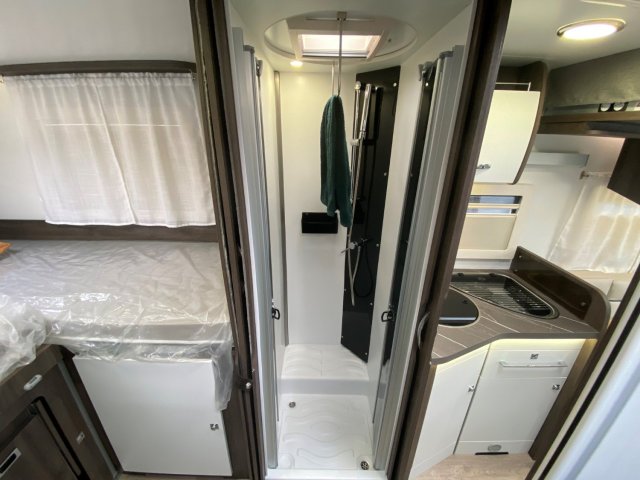 Benimar Tessoro 468 Northautokapp - Photo 5