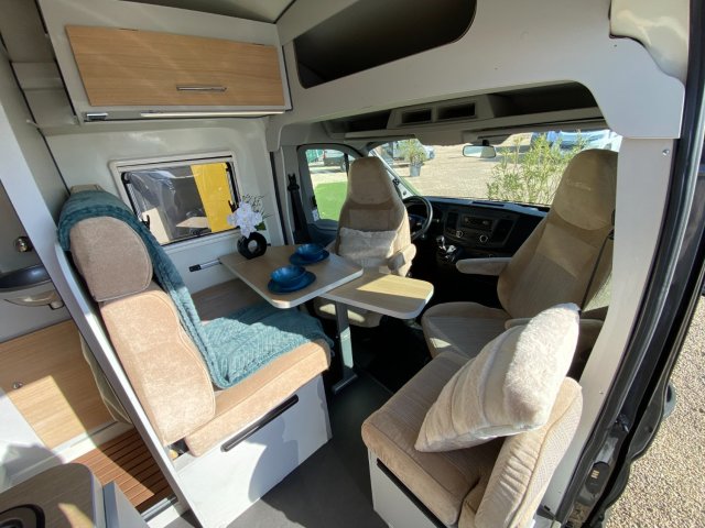 Font Vendome Forty Van 4x4 - Photo 3