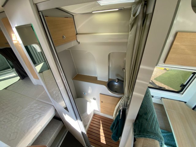 Font Vendome Forty Van 4x4 - Photo 5