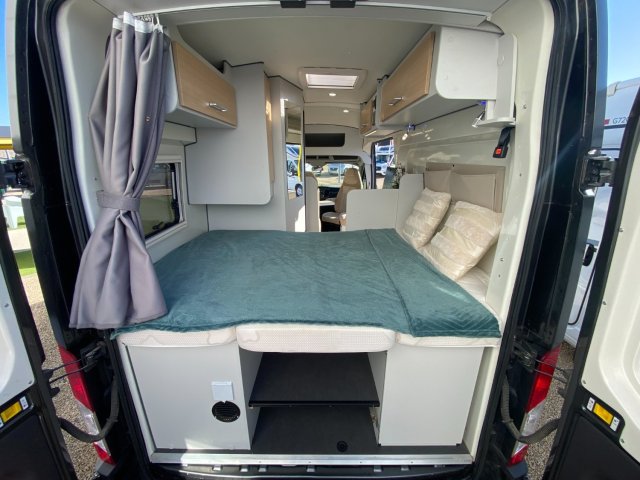 Font Vendome Forty Van 4x4 - Photo 6