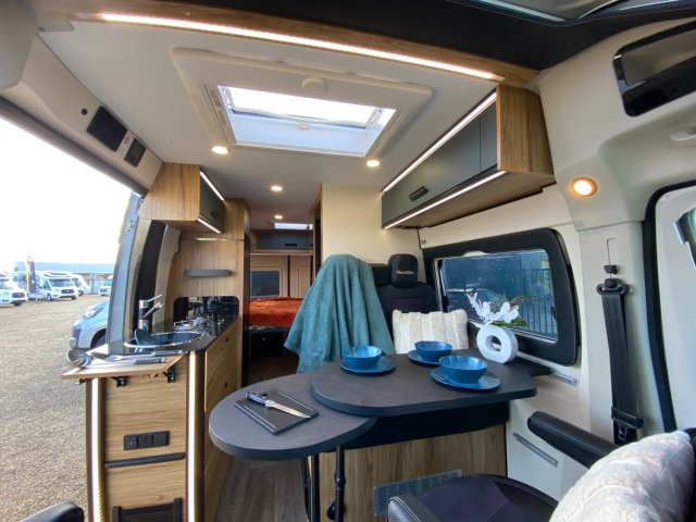 Font Vendome Leader Camp Elegance Neuf