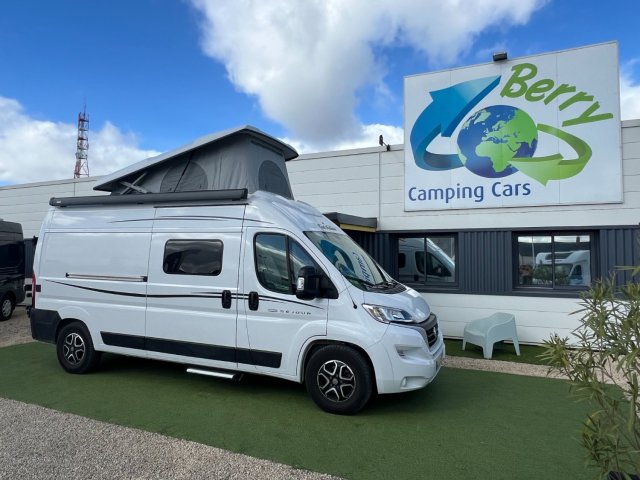 Font Vendome Leader Camp Occasion