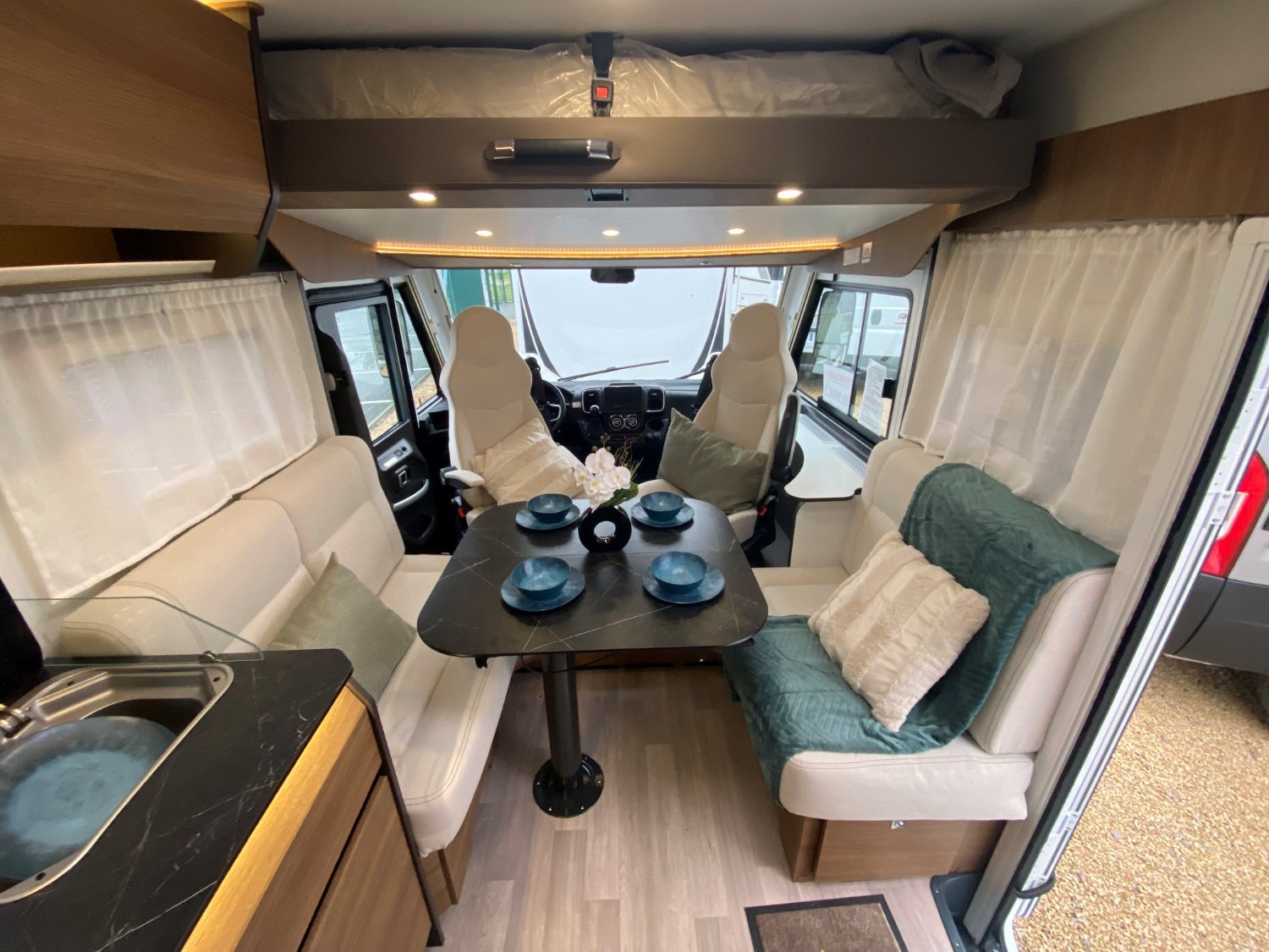 Benimar Amphitryon 967 