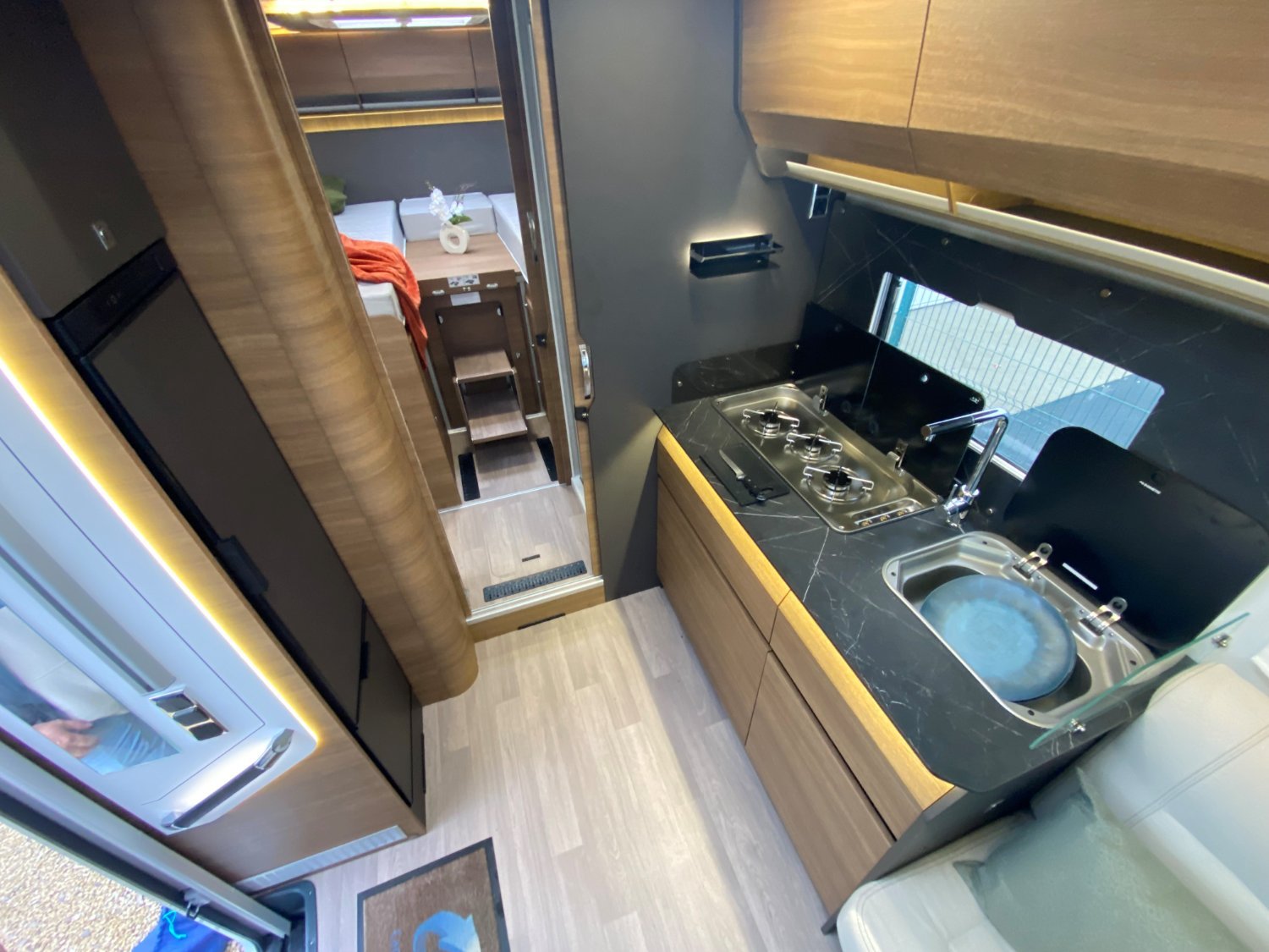 Benimar Amphitryon 967 