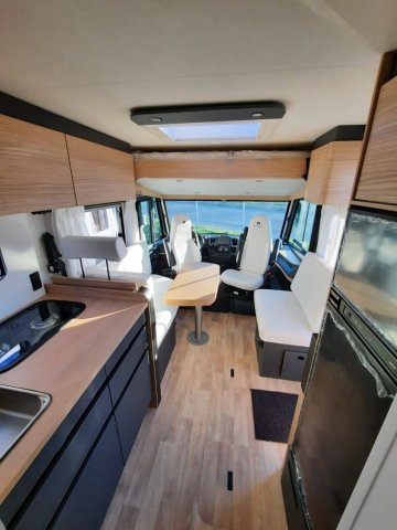 Bavaria Initial I740FC Nomade - Photo 2