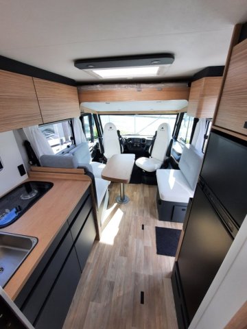 Bavaria Initial I741FC Unik - Photo 6