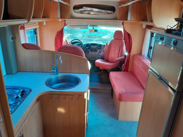 Bavaria T 67 - Photo 8