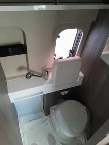 Benimar Benivan 100 Up - Photo 5