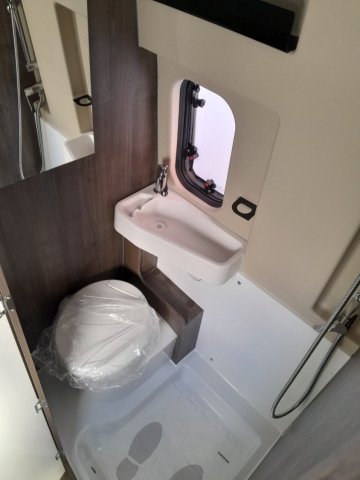 Benimar Benivan 144 Up - Photo 4