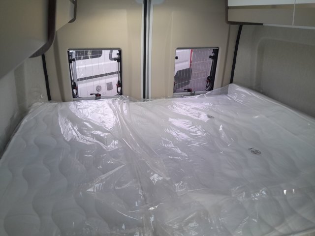 Benimar Benivan 144 Up - Photo 6