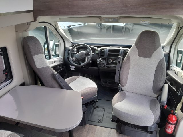 Benimar Benivan 144 Up - Photo 7