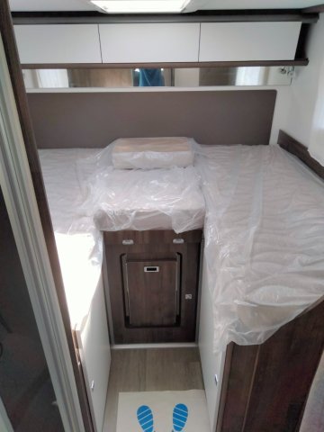 Benimar Tessoro 463 Up - Photo 4