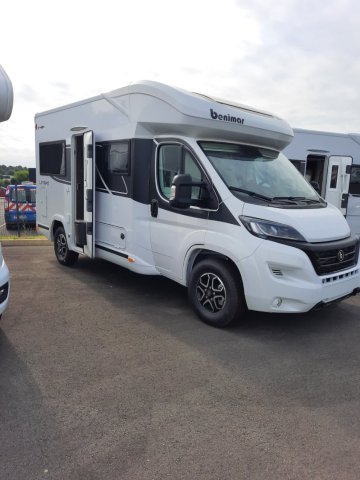 Benimar Tessoro 481 Northautokapp