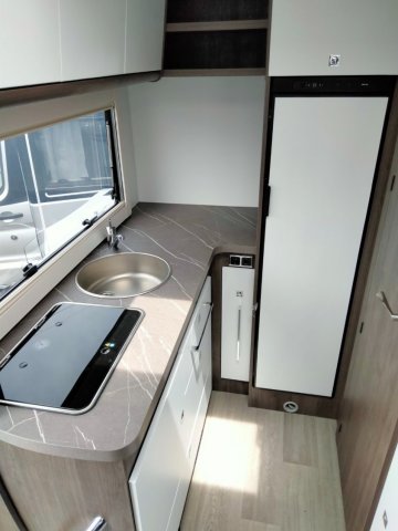 Benimar Tessoro 481 - Photo 6