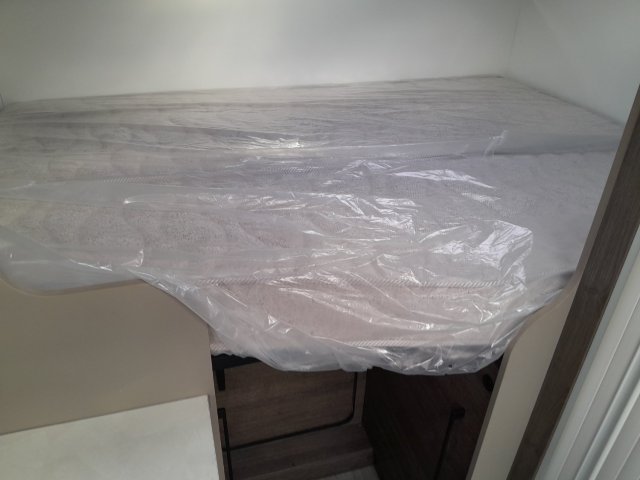 Benimar Yrteo 840 - Photo 7