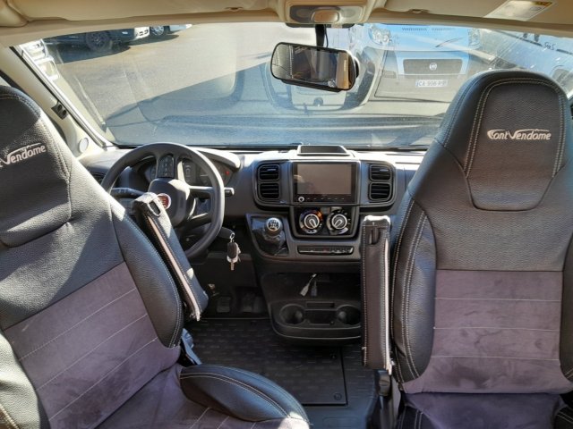 Font Vendome Duo Van 45eme Anniversaire - Photo 7